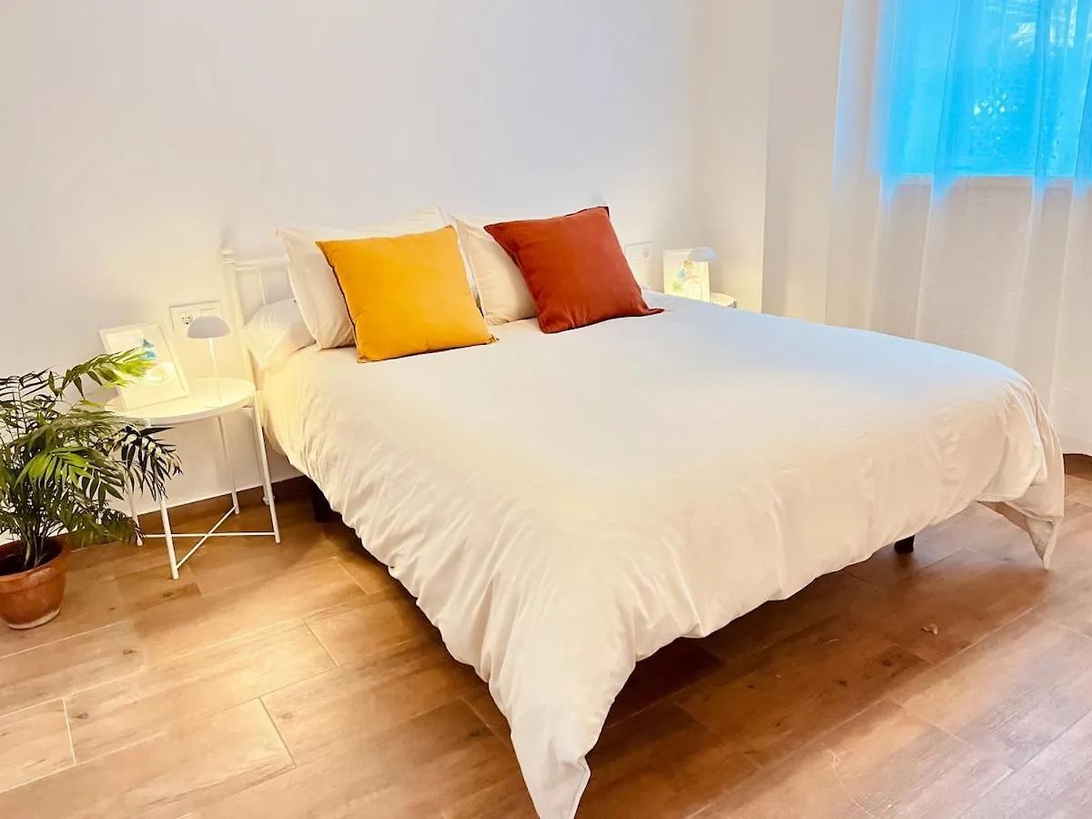 Vivienda Junto A La Feria De Sevilla